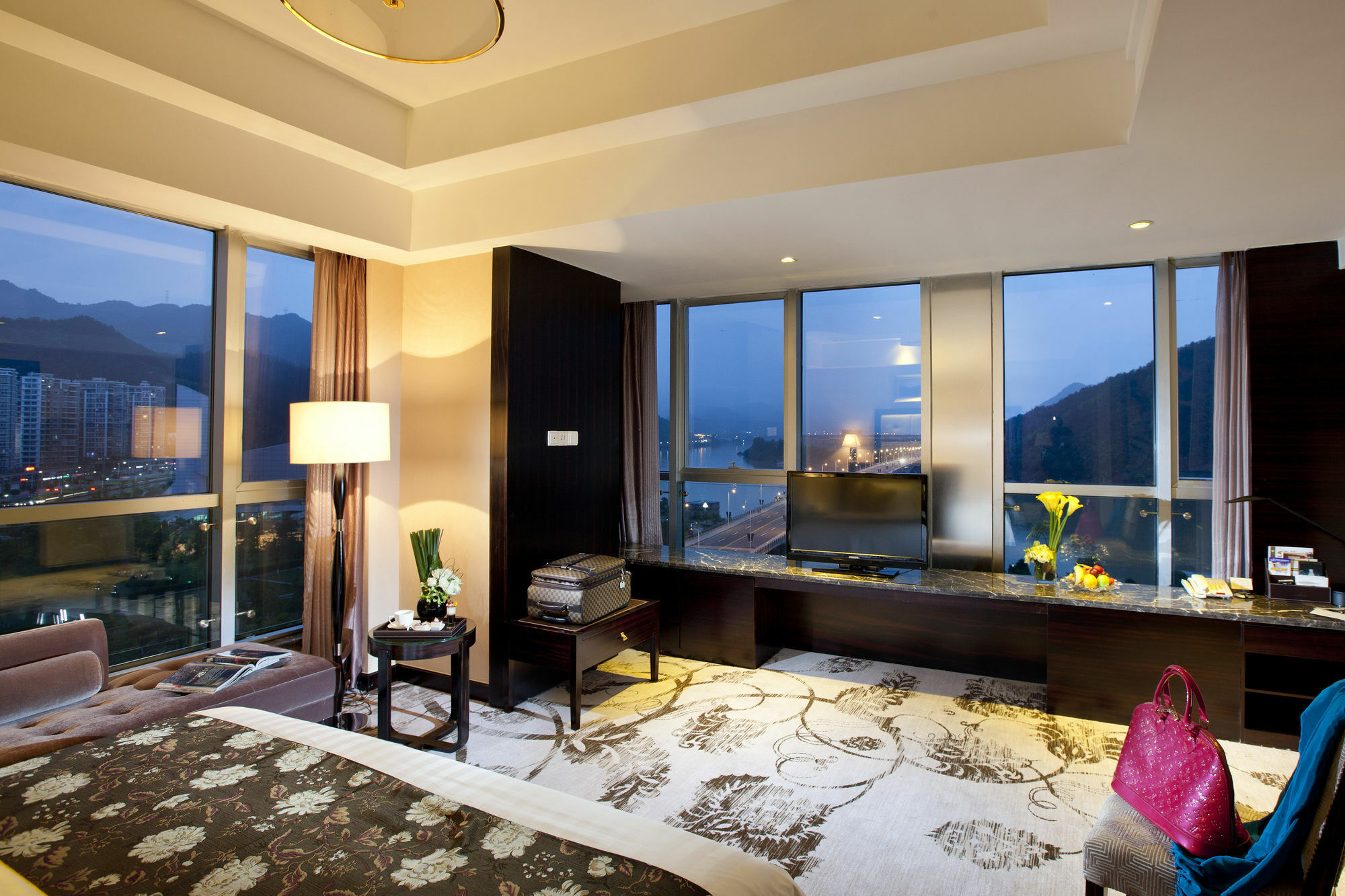 Jiande Peninsula Kai Hao Hotel Chun'an Екстер'єр фото